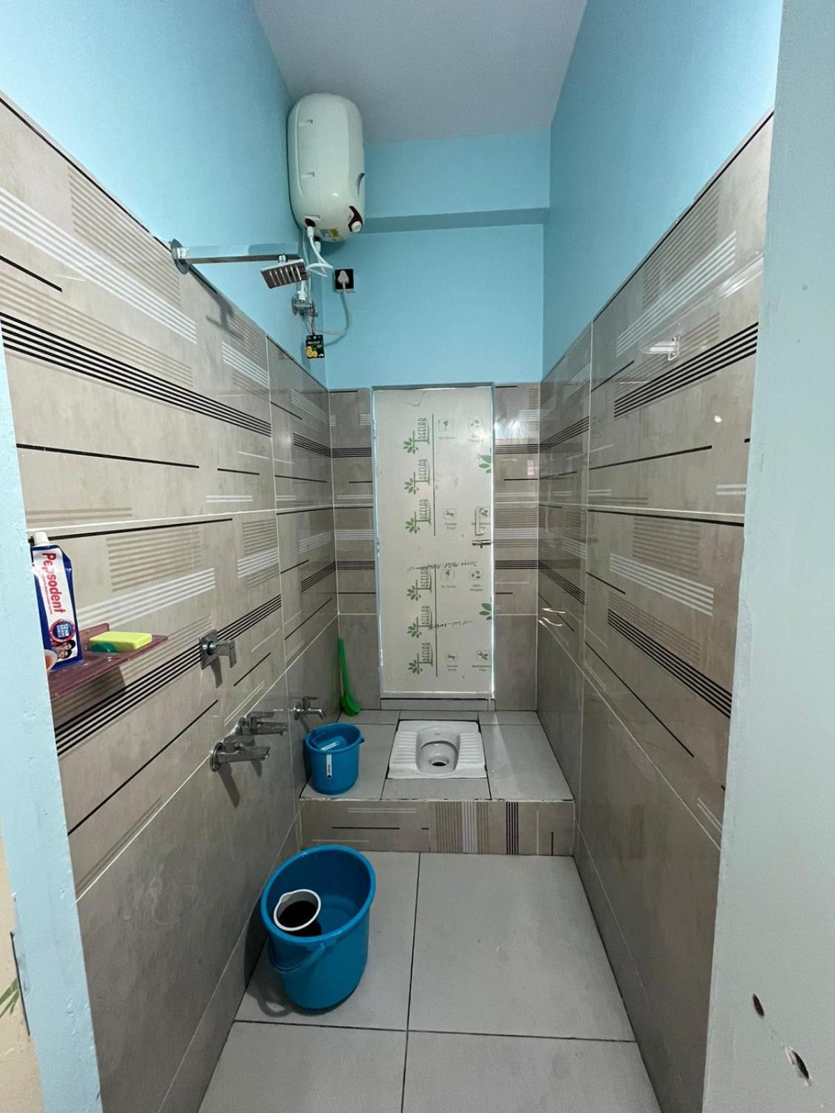 Sri Datta Kukkuteswara Nilayam Pithapuram Extérieur photo
